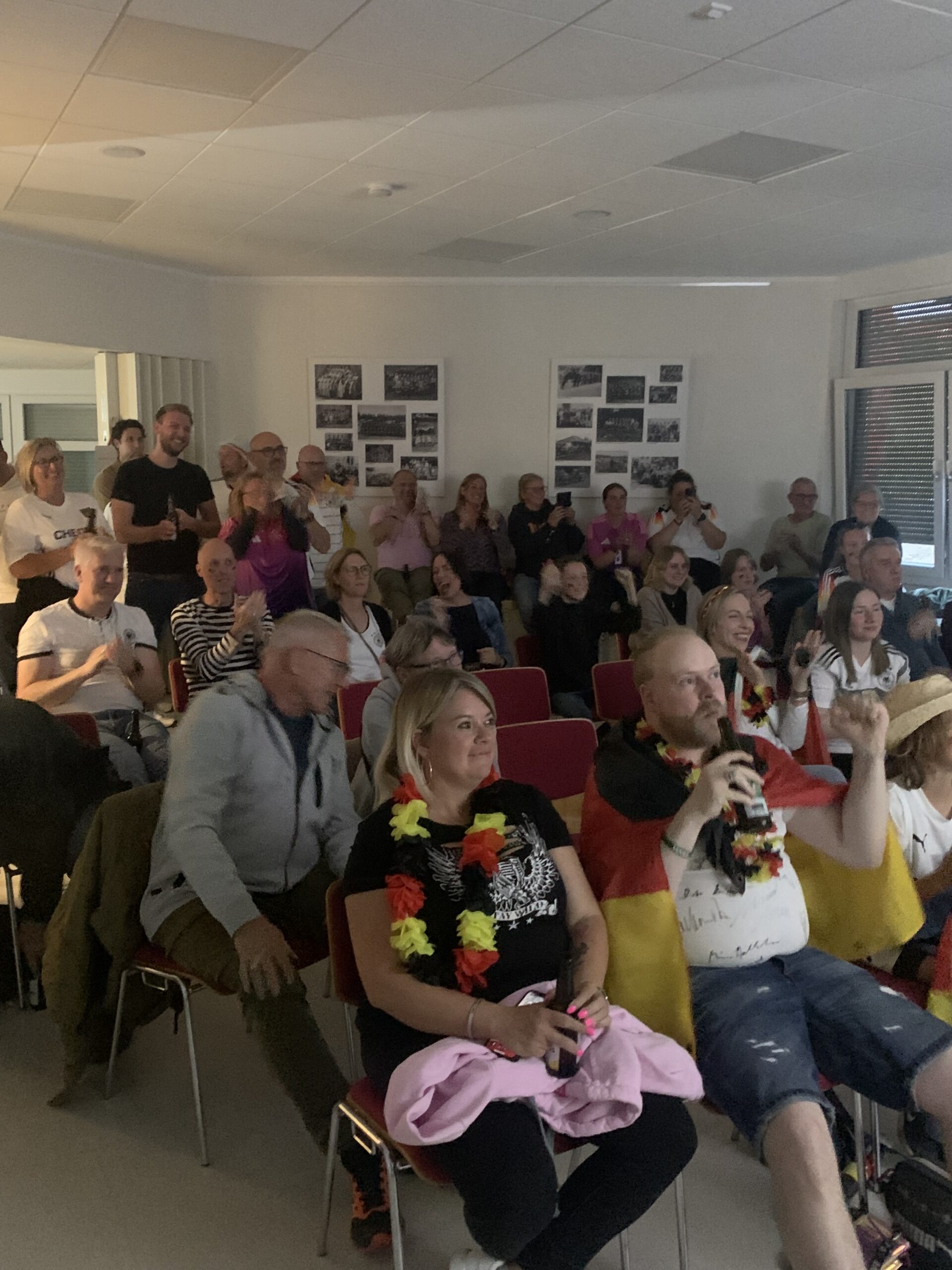 Public Viewing im Treffpunkt